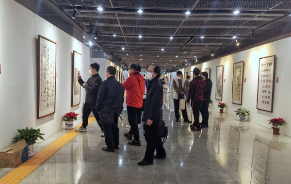 书画 | 广州黄埔举办“丹青颂中华，奋进新征程”主题书画展