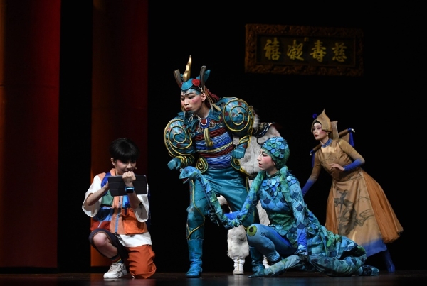 艺术 | 故宫首部音乐儿童剧《甪端》在广东广州上演