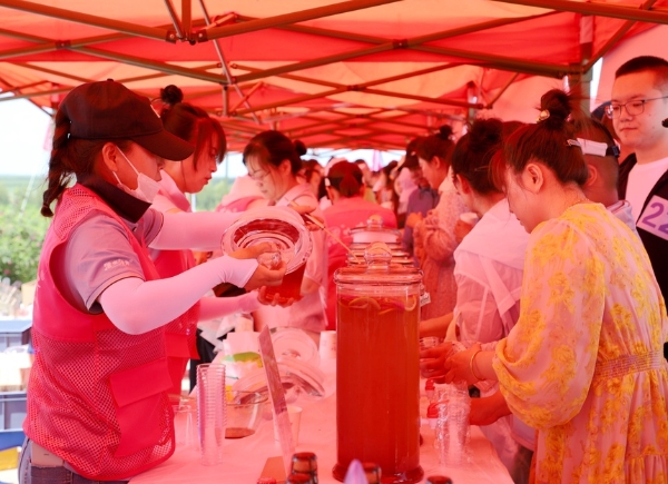 产业 | 寒地玫瑰花文化节浪漫来袭，打响五大连池地域特色名片