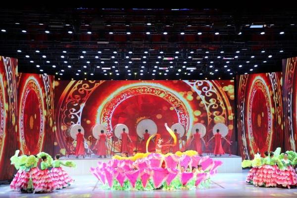 产业 | 寒地玫瑰花文化节浪漫来袭，打响五大连池地域特色名片