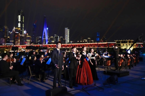 艺术 | 长沙交响乐团在重庆举办户外音乐会
