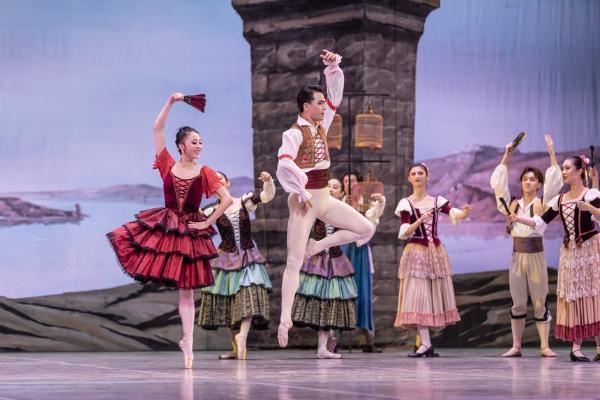 艺术 | 时隔12年，天津歌舞剧院芭蕾舞团高水准复排舞剧《唐·吉诃德》