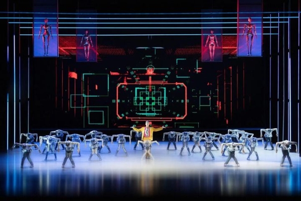 艺术 | 深圳出品舞剧《深AI你》：创新表达科技，塑造出文艺作品中的先锋气质