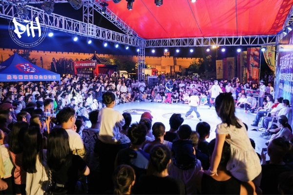 艺术 | 街舞“碰撞”古城！第二届平遥国际街舞大赛开赛