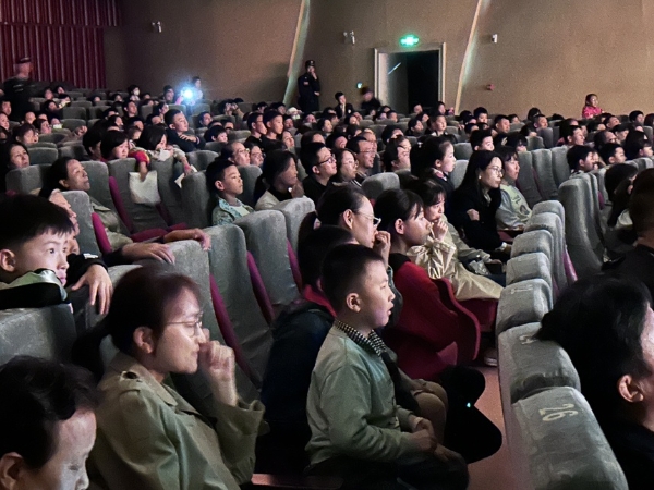 艺术 | 儿童剧《遇见星海》精彩亮相第十届陕西省艺术节
