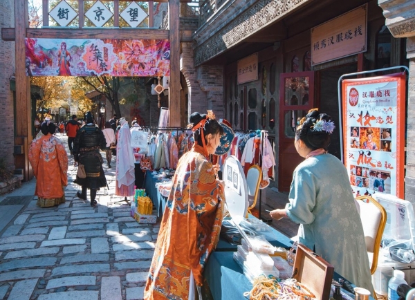 旅游 | 古北水镇国风红叶季官宣，一键解锁北京的秋