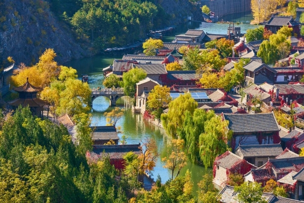 旅游 | 古北水镇国风红叶季官宣，一键解锁北京的秋