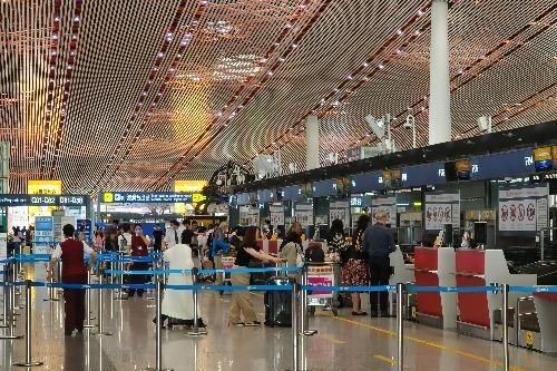 首都机场中秋国庆假期共运送旅客138.1万人次