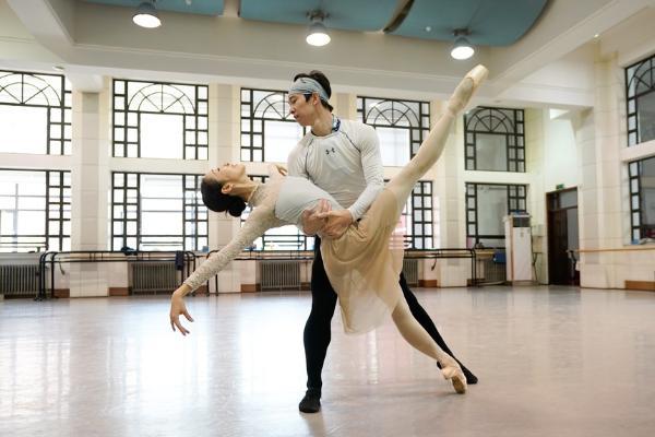 艺术 | 中央芭蕾舞团交响芭蕾《欢乐颂·星海璀璨》即将上演 奏响“促进世界和平与发展、构建人类命运共同体”的辉煌乐章