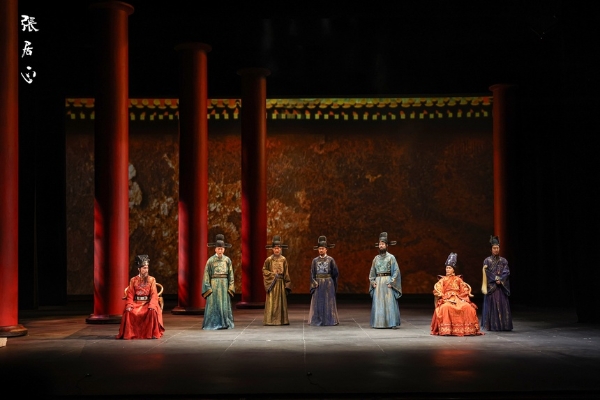 艺术 | 北京人艺年度历史大戏《张居正》陪观众一起大戏跨年