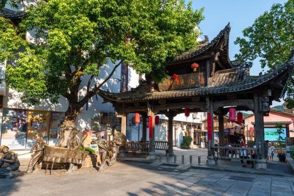 打卡旅游休闲 | 这条街厚重与灵气兼具！⇨ 店头街历史文化街区，寻觅闽西古城的烟火气