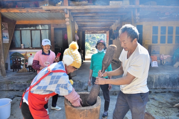 欢欢喜喜过大年 | 云南昌宁：细磨乡愁舂年味