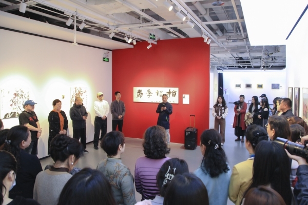 书画 | “梅语季节”黄河文化艺术展在郑州开幕