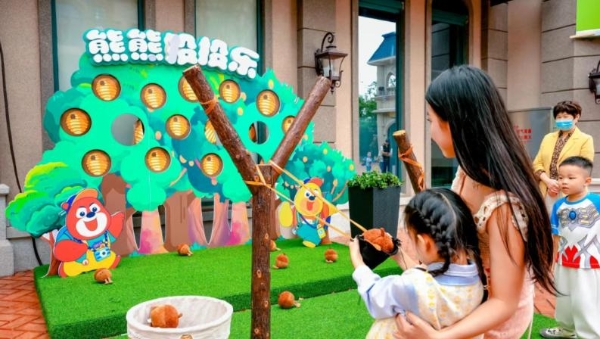 主题乐园里，亲子流量如何变成全龄消费？