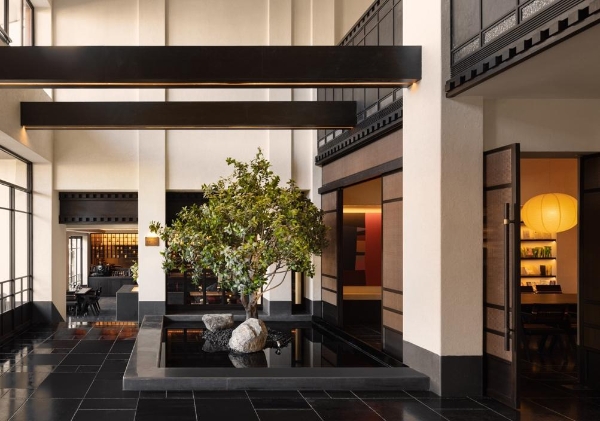 亚朵集团“中国体验 两千好店”三年战略目标达成；东航国内宽体机航班WiFi全免费 | TD晚报