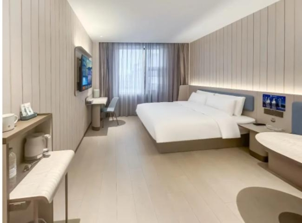 汉庭酒店，又给行业上了一课