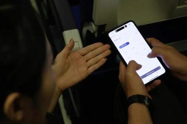 万米高空“不掉线”，空中Wi-Fi的想象力不止于此