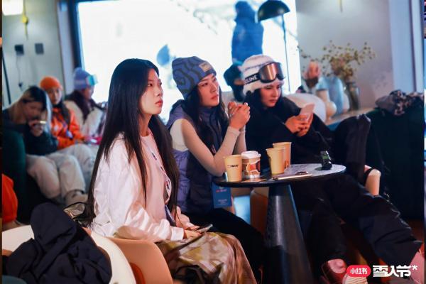 尽兴投入，纯粹奔赴——小红书雪人节3.0收官，铸就冬季户外营销新生态 