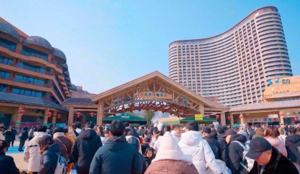 当旅行不再满足于“看见”：参与式消费如何改写酒旅逻辑？