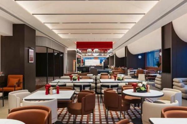 双品牌落地背后，锦江在布一盘更大的局