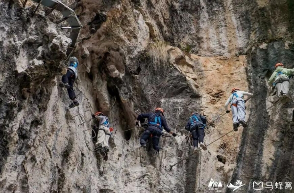 贵州山里，正在长出旅游新爆款