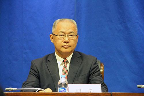 国家气候中心气候监测室正研级高工周兵.