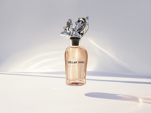 这瓶身美到像艺术品！LV最新顶级香水『Les Extraits系列』展现每一阶段嗅觉类别精华 !