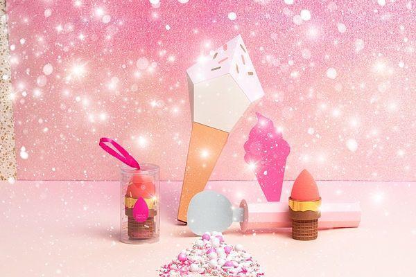 2021岁末盛事 beautyblender品牌大使莫莉Molly、原创美妆蛋粉红捷运列车来！