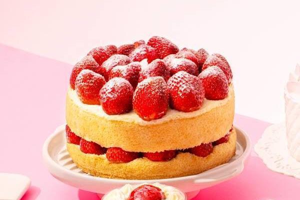 草莓季登场！精选6款霸王级草莓甜点：起司塔、戚风蛋糕...享受冬日美好时光！