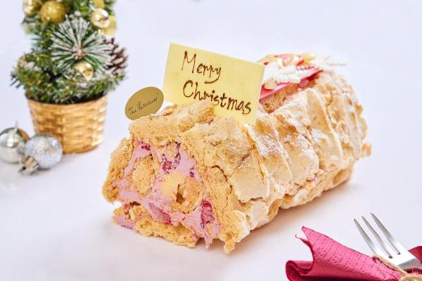 美到哭！2021圣诞节蛋糕8款推荐：泡芙塔、OREO口味、蛋白霜树干蛋糕，当作礼物也超棒！