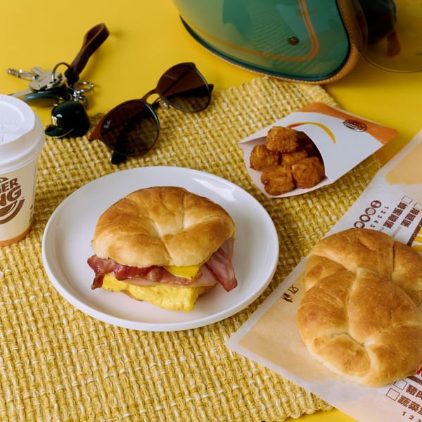 汉堡王早餐升级！五款新「华颂早安餐」面包外层酥脆、内层松软超诱人