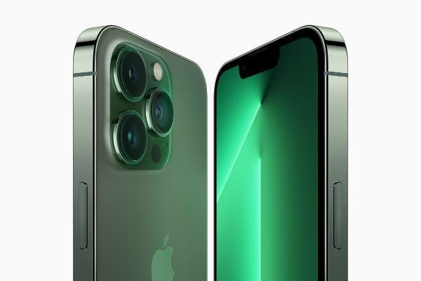 被iPhone「松岭青」帅到！2022质感绿智慧型6款手机推荐：旗舰级功能+外观、拿在手上都时尚爆表！