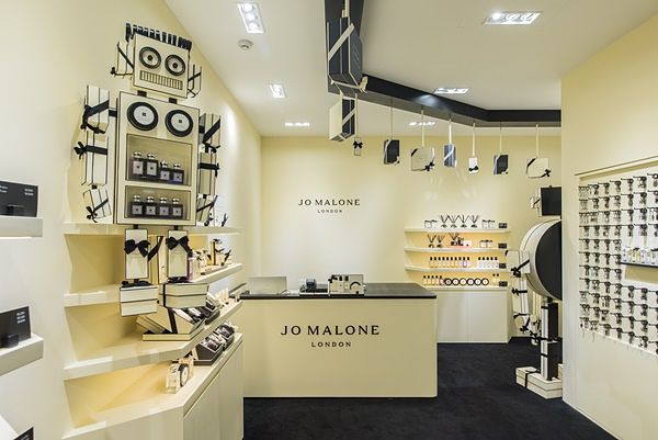 许光汉与你一同体验特色赠礼美学 ❤ Jo Malone全球唯一实体「JoBots」礼物概念店登场！