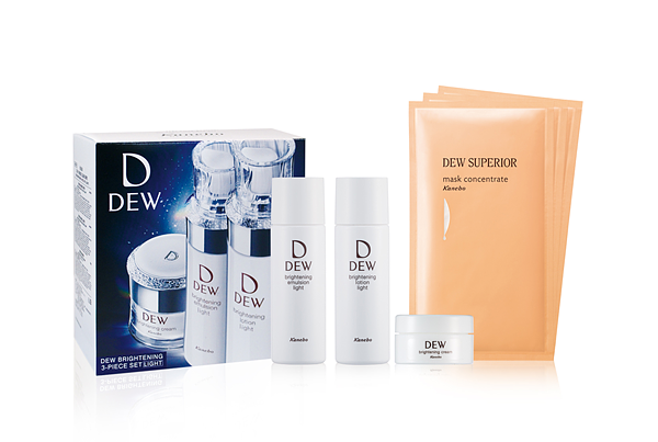 《2022母亲节》佳丽宝宠爱妈咪超级严选最优质组合！集结口碑明星商品，荷包不通膨、培养美丽肌质！