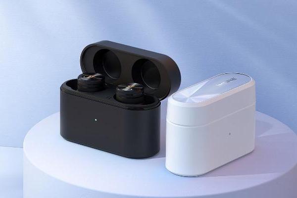 2022性价比高的电子新品礼物推荐：耳机、鼠标、防水蓝颜音箱...都是音质出色的型号！