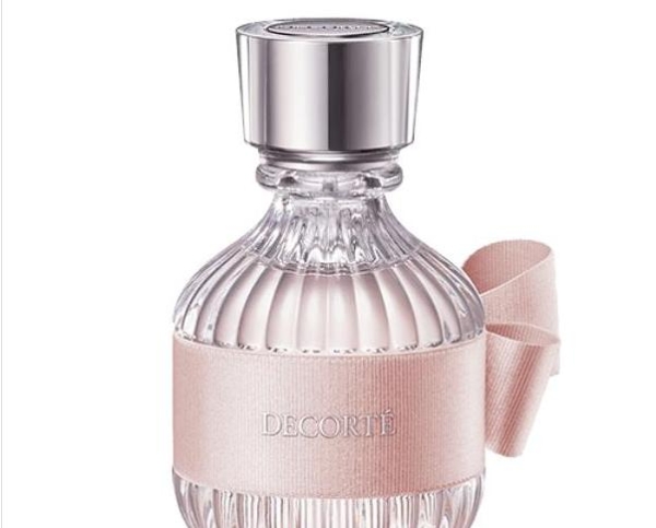 推荐清甜香水6款：dior、兰蔻、黛珂...不晕香、怎么闻都不腻的温柔香气！