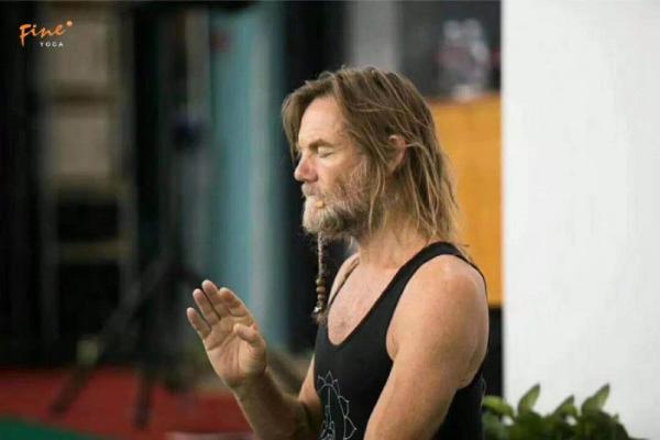 活动预告2019年5月18日梵音瑜伽johnscott大师上海公开课