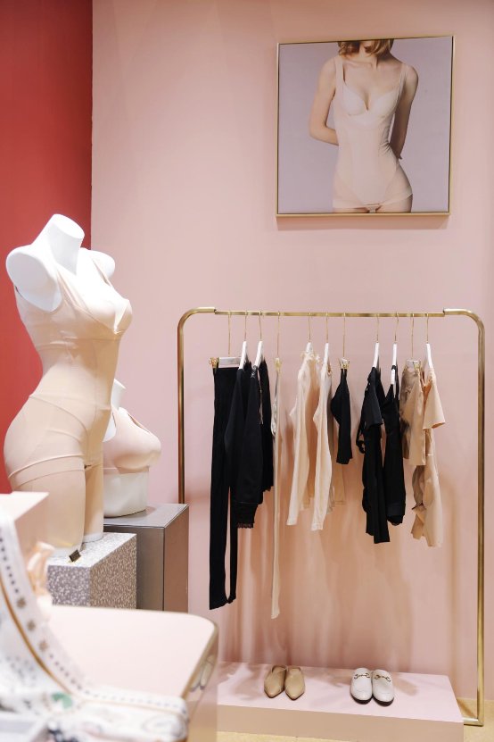 歌瑞森展厅内部产品系列陈列歌瑞森"亿万计划"分为火炬计划和星火