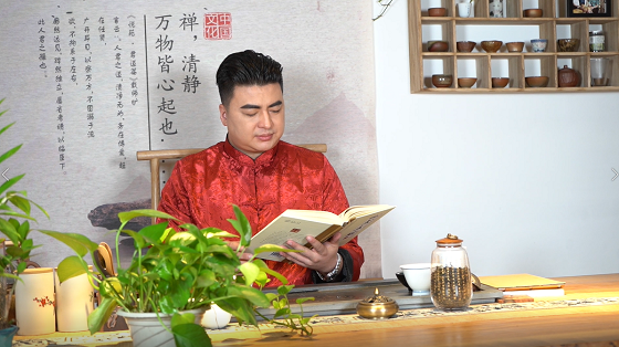 云龙先生张云龙告诉您如何通过阅读做到儒释道贯通