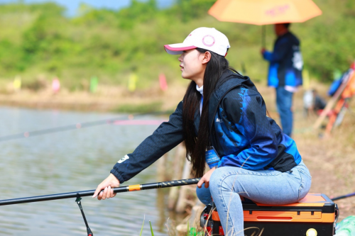 优美的婺城燕雨湖景色,钓鱼大师,垂钓网红们高超的钓鱼技巧,独特的