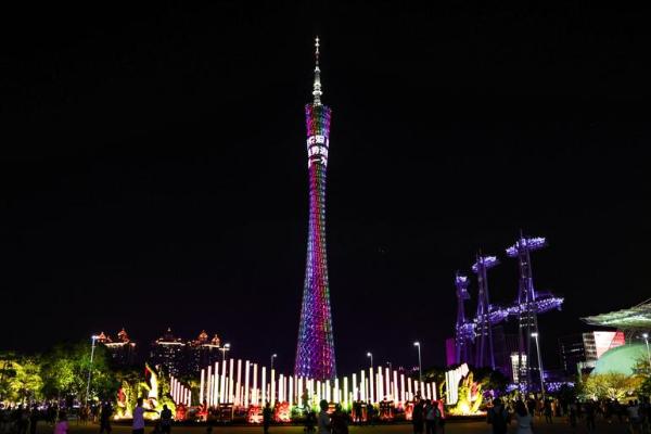 索爱25周年庆荣登广州塔，实力绽放“国货之光”