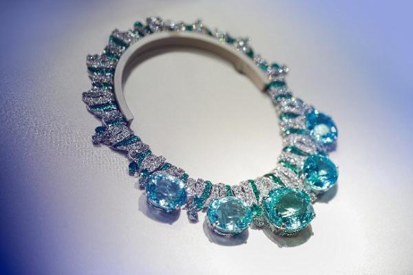 Bulgari's BVLGARI Magnifica high-end jewelry series shines on the Bund One, blooms infinite charm