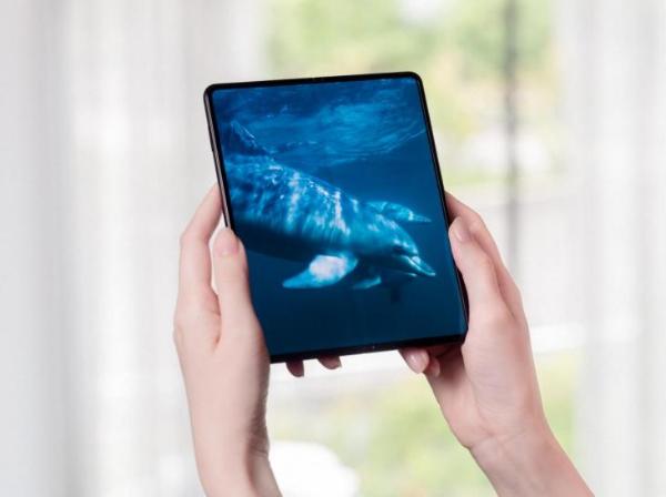 撕掉折叠屏脆弱标签 三星Galaxy Z Fold3 5G成国庆出游首选