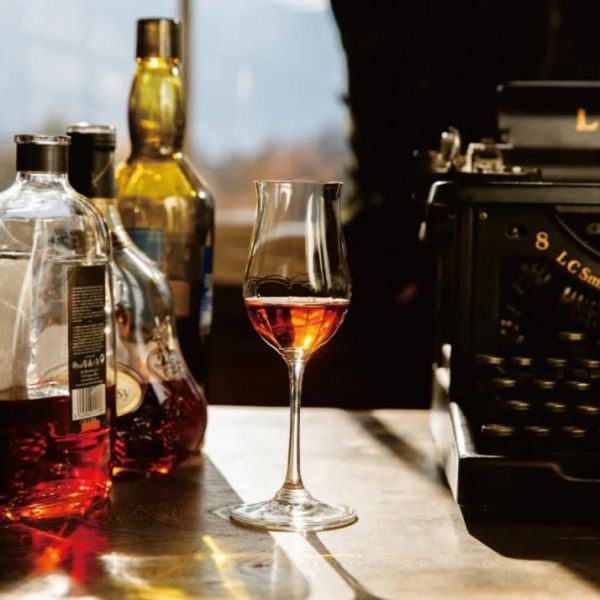  官宣丨KOLLECTOR佼集广州店，美好盛启