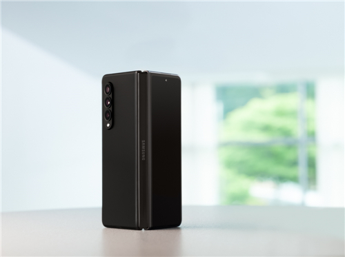 20万次折叠无损 三星Galaxy Z Fold3 5G耐用性解析
