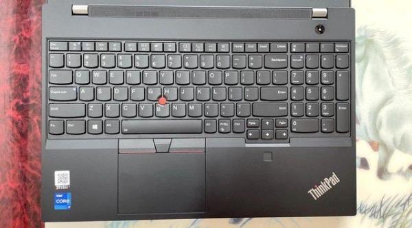 ThinkPad超性能工作站ThinkPad P15v Gen2评测体验