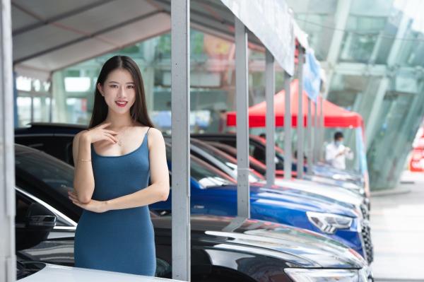  2021深圳购物季“一人可享团购价”罗湖金光华车展启幕 