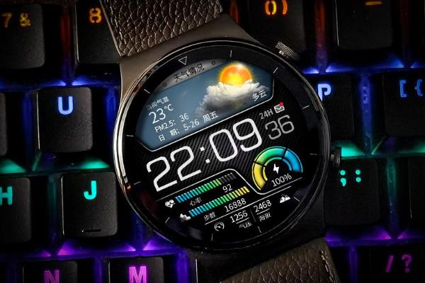  以开发之名 | 一名铁路职工的385款表盘设计