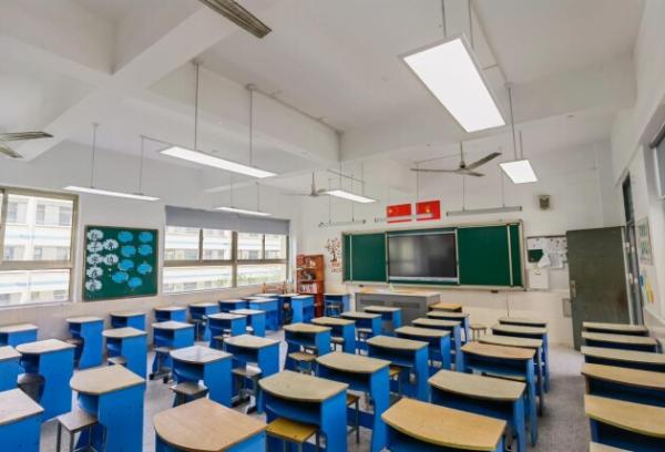  以“健康照明”造福莘莘学子，宜美照明领跑教育照明赛道