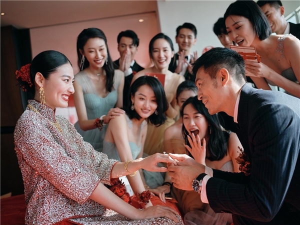 超模夫妇纪焕博和王诗晴携手一起迈入婚姻殿堂